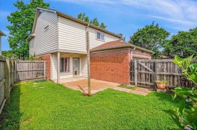 Photo - 772 Breeze Way