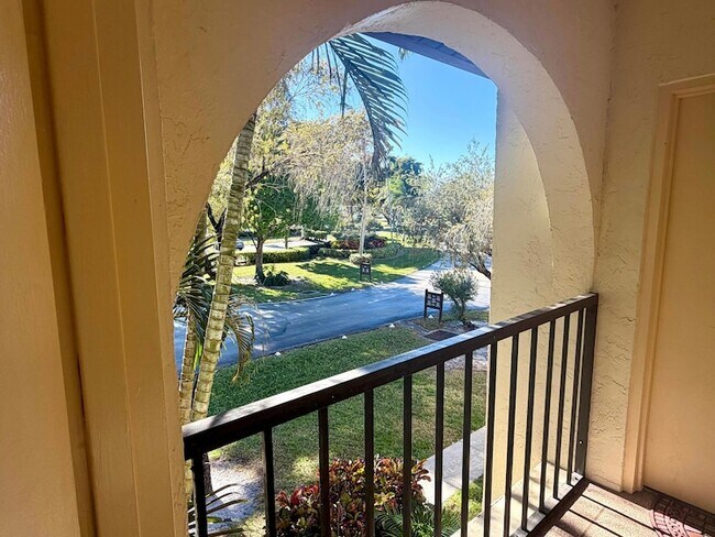 Photo - 4835 Sable Pine Cir Unit D2