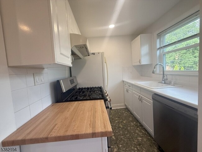 Photo - 747 Linden Ave Unit 2