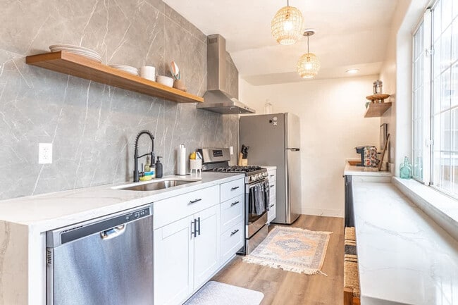 Photo - 142 Bell St Unit SI ID1250764P