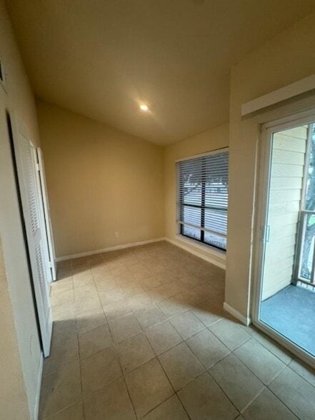 Photo - 16111 Aspenglen Dr Unit 1004