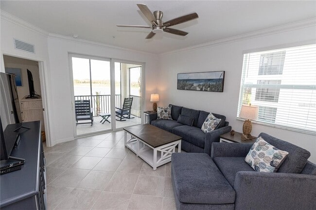 Photo - 15375 Grn Acrs Ave Unit 2228