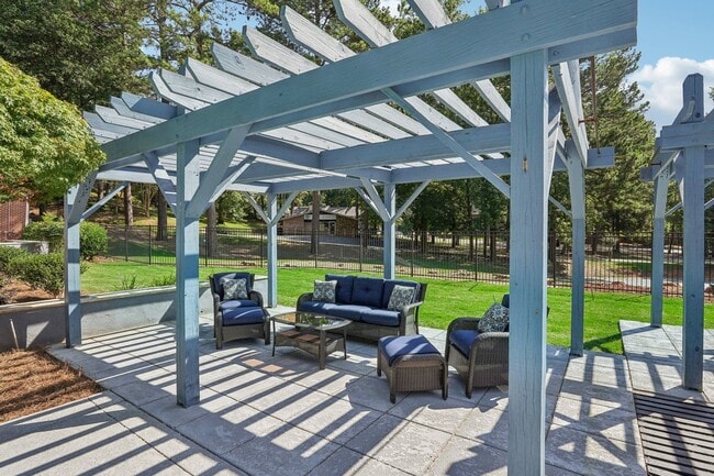 Photo - Avondale Village