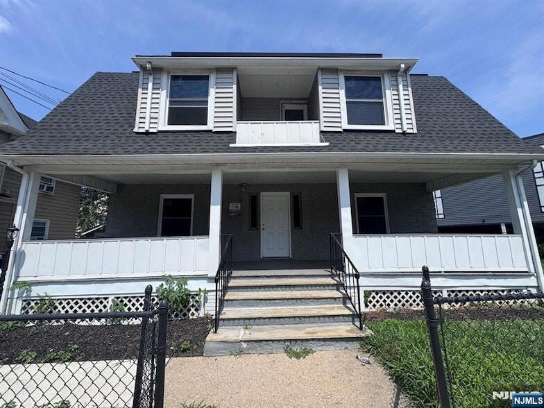 Photo - 126 Essex St