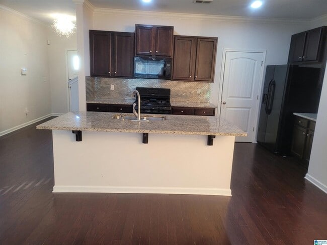 Photo - 407 W Park Dr