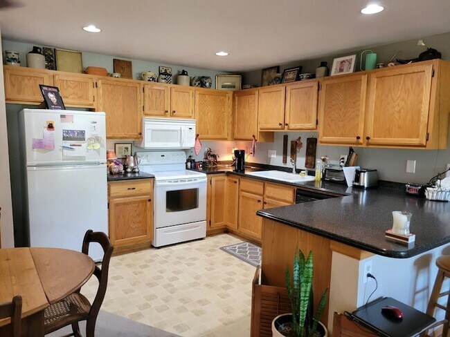 Photo - 519 Betzer Rd