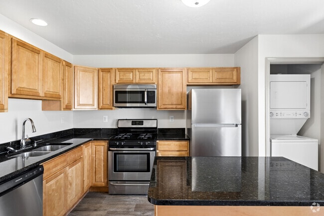 Keryn 3BR, 2.5BA - 1,480SF - Kitchen - Sunpointe Townhomes