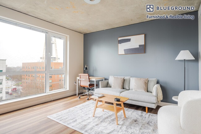 Building Photo - 101 Taylor Ave N Unit FL9-ID987