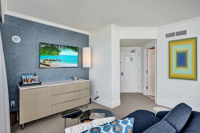 Photo - 4441 Collins Ave Unit SI ID1540555P