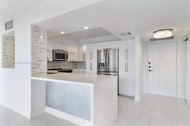 Photo - 600 Parkview Dr Unit 509