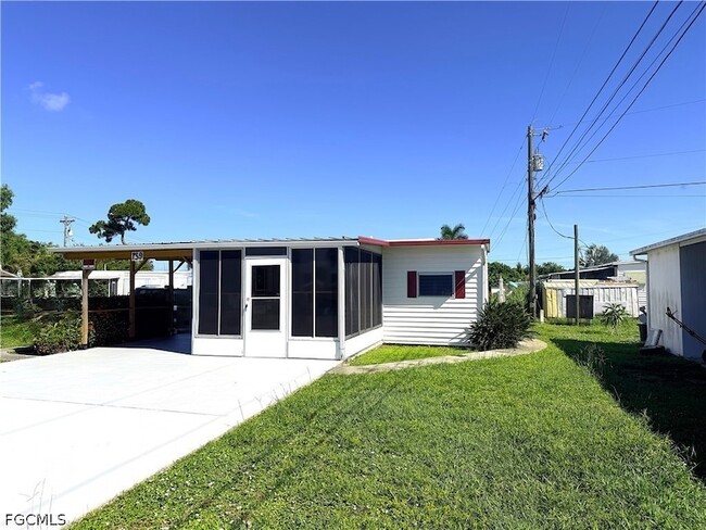Building Photo - 139 Gaslight Ave