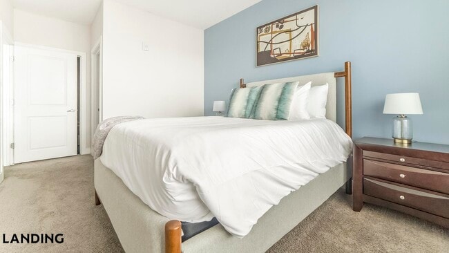 Photo - 1494 N High St Unit 529