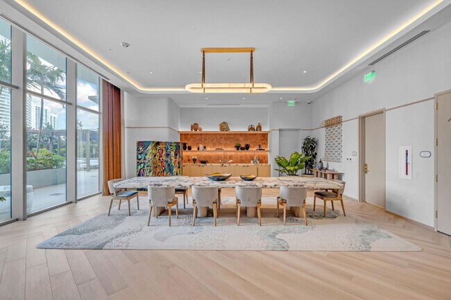 Photo - 99 SE 5th St Unit SI FL16-ID1540981P