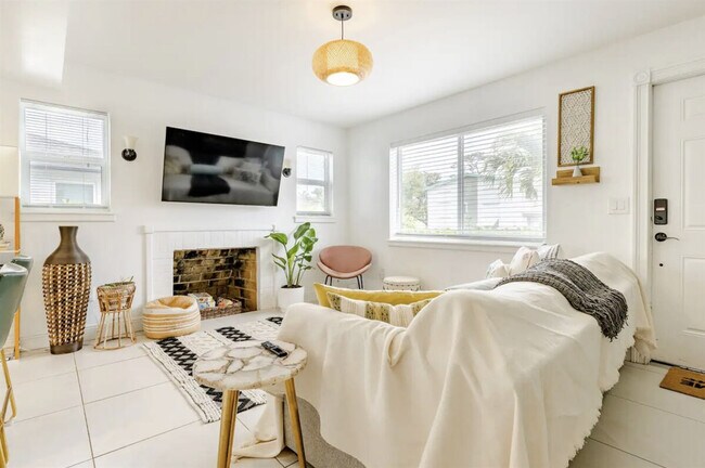 Photo - 419 S C St Unit ID1065704P