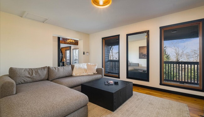 Photo - 20220 Wooded View Ln Unit SI ID1375876P