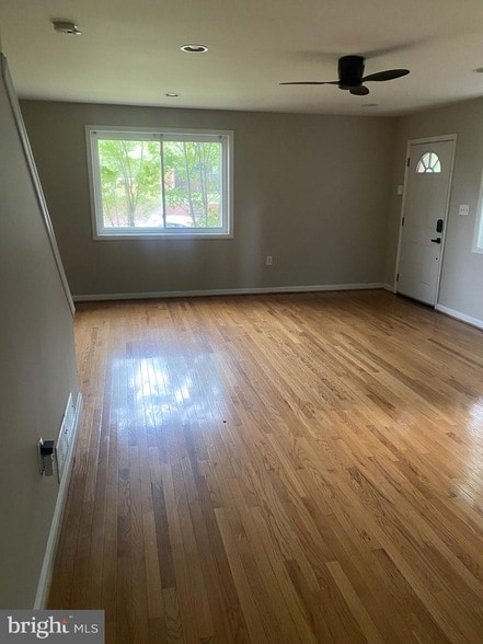 Photo - 2217 Gaylord Dr