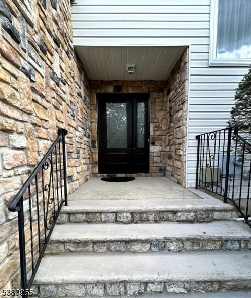 Photo - 27 Kingfisher Ct