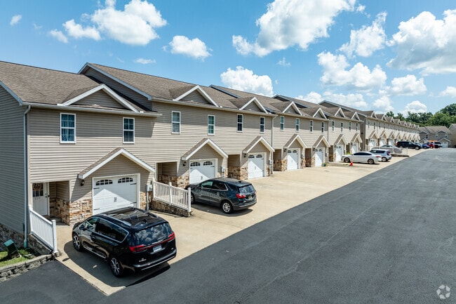 Graycliff Townhomes - Graycliff Luxury Townhomes