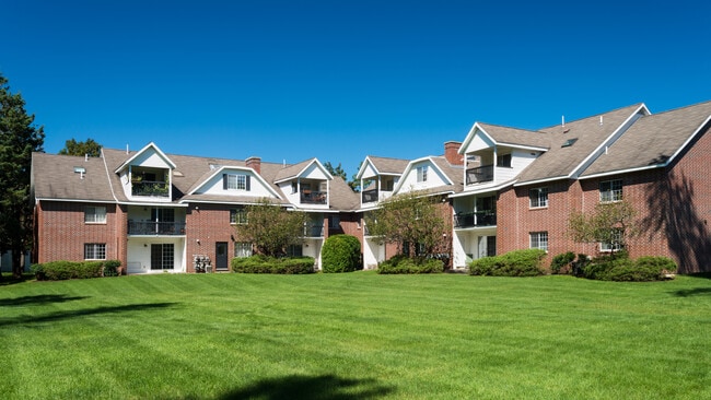 Carpenter Village Apartments - Carpenter Village Apartments