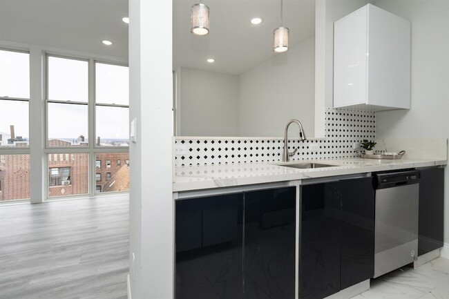 Photo - 144 Bergen Ave