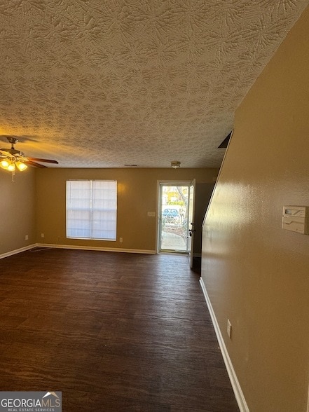 Photo - 5869 Strathmoor Manor Cir