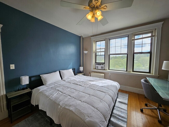 Photo - 355 Chestnut Hill Ave Unit SI ID1364247P