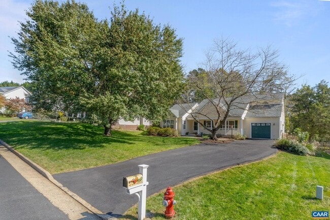 Photo - 1081 Wintergreen Ln