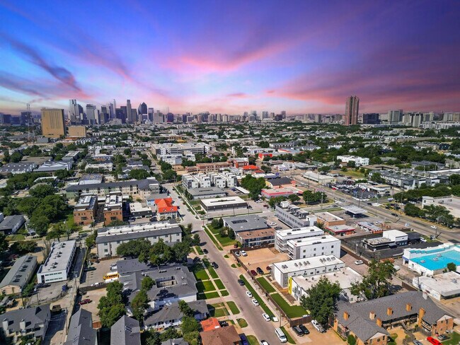 Photo - 5025 San Jacinto St Unit ID1284701P