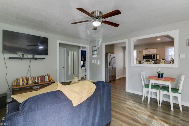 Photo - 3668 Hyde Cir