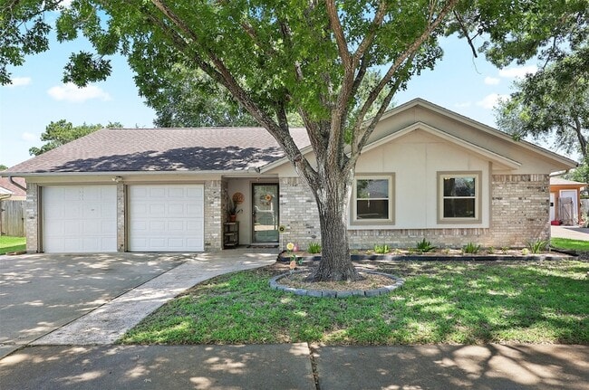Photo - 1819 Meadow Creek Dr