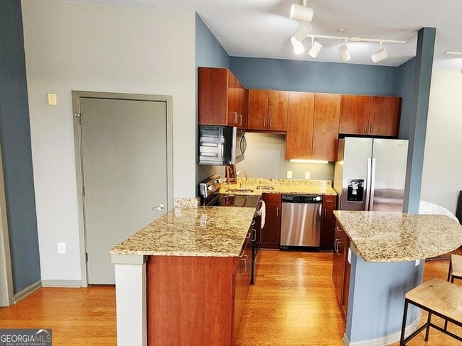 Photo - 5300 Peachtree Rd Unit 2303