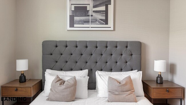 Photo - 402 W Lincoln St Unit 172