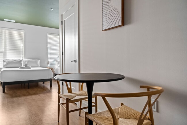 Photo - 2609 W Nassau St Unit ID1313889P