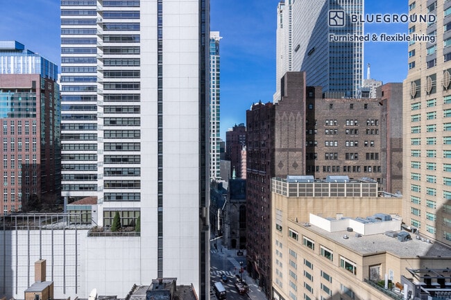 Photo - 750 N Rush St Unit FL17-ID161