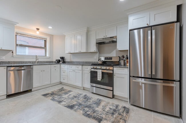 Photo - 19 Battery St Unit SI FL3-ID1050385P