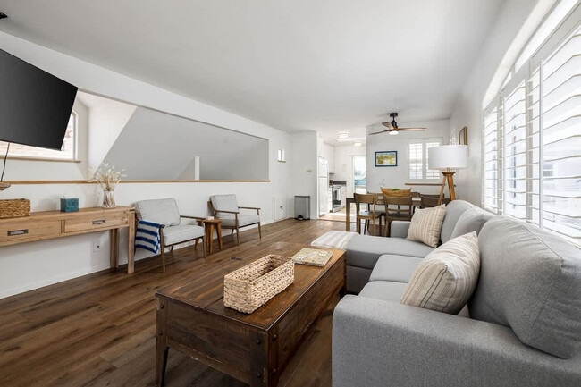 Building Photo - 714 Isthmus Ct Unit ID1292584P