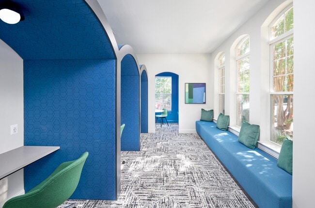 Photo - Signal Hill Apartment Homes