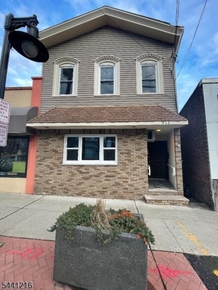 Building Photo - 313 Hackensack St Unit 2
