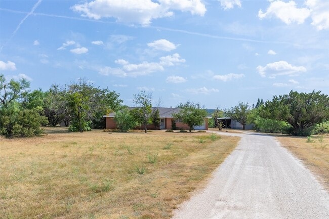 Photo - 109 Clark Rd