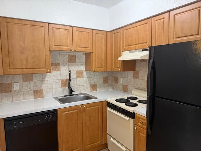 Photo - 2607 NE 8th Ave Unit 3
