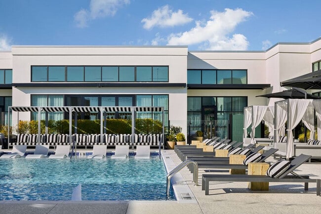 Photo - 1050 Brady Ave NW Unit ID1226721P