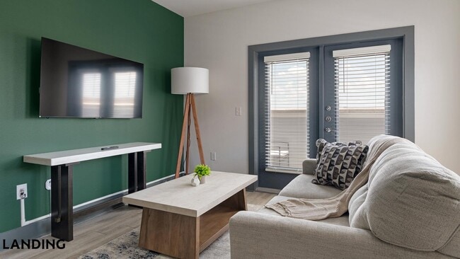 Photo - 551 Crossroads Pkwy Unit 3314