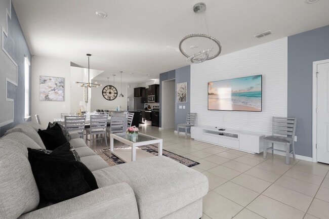 Building Photo - 3795 Lana Ave Unit ID1035499P