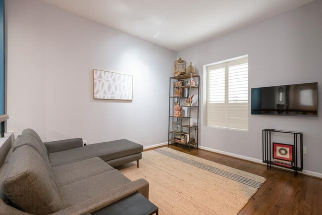 Photo - 1007 New Hampshire Ave NW Unit GO ID1601857P