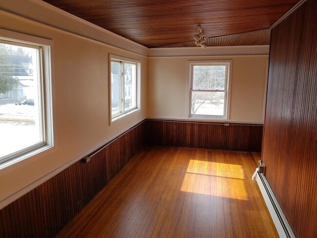 Photo - 68 Charles St Unit A