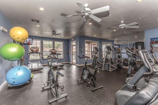 Photo - Plaza at Westchase