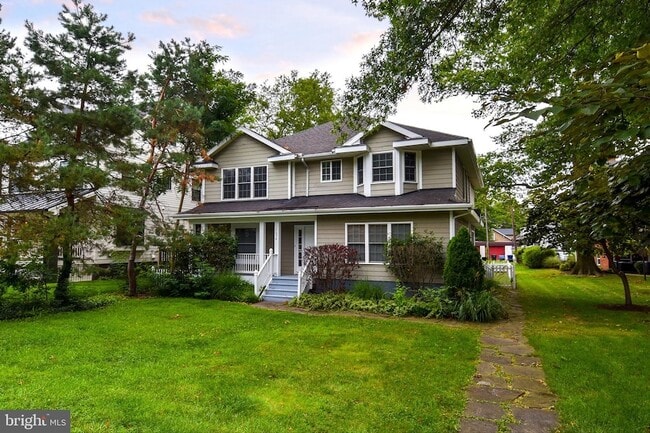 Photo - 1705 Commonwealth Ave Unit A