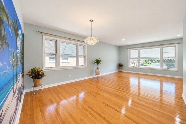 Photo - 8608 W Carmen Ave Unit 2