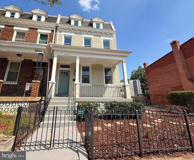 Photo - 4023 New Hampshire Ave NW