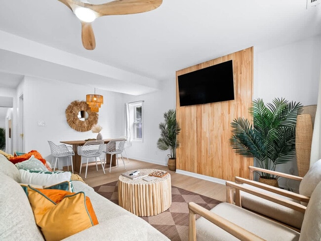 Photo - 1107 1st St Unit SI ID1496057P